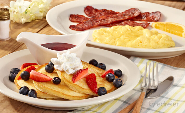 cracker-barrels-innovative-double-rewards-promotion-amid-egg-price-surge