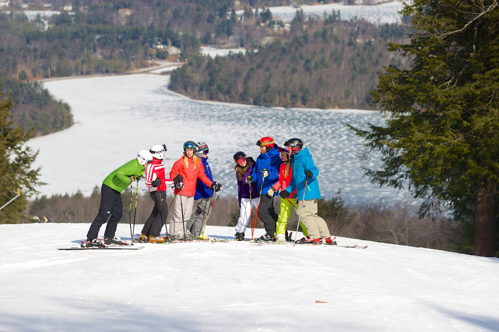 embracing-the-snow-the-joys-and-challenges-of-winter-in-massachusetts