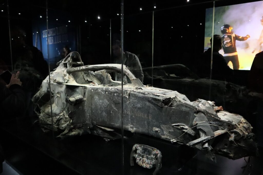 f1-unites-a-new-era-of-collective-car-launches-for-2025-season