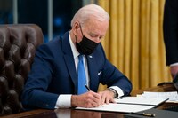 federal-employees-face-uncertainty-amid-trump-administrations-deferred-resignation-offer