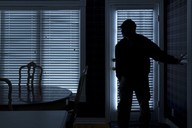 high-stakes-heist-burglary-ring-targeting-athletes-discovered-in-florida