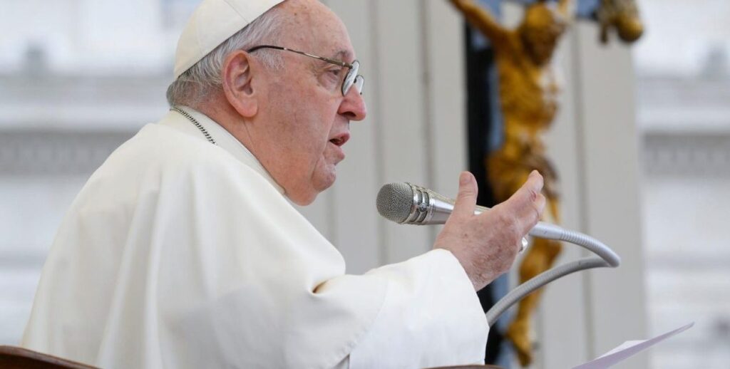 pope-francis-a-call-for-compassion-and-reflection-amid-health-challenges
