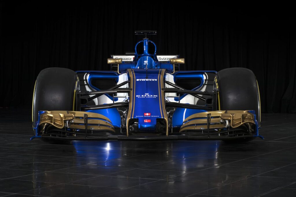 saubers-2025-livery-reveal-a-new-era-in-formula-1-design