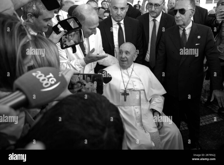 understanding-pope-franciss-health-a-call-for-compassion-and-self-care