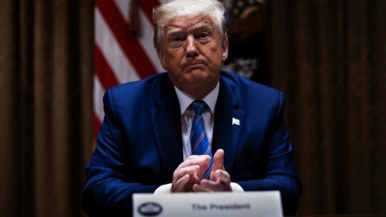 unpacking-trumps-covid-19-vaccine-mandate-controversy-and-its-impact-on-schools