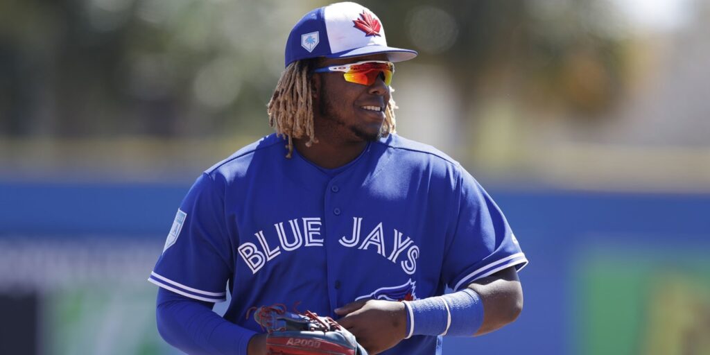 vladimir-guerrero-jr.-navigating-contract-negotiations-and-future-choices